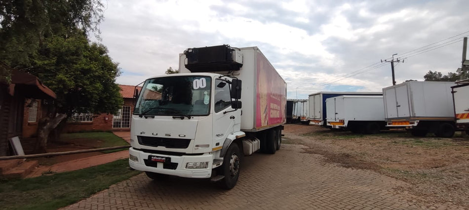 2014 Mitsubishi Fuso FN25-270 Fridge Body