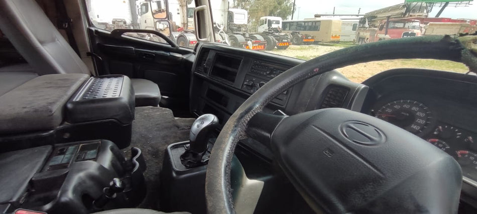 Hino 700 Horse Automatic