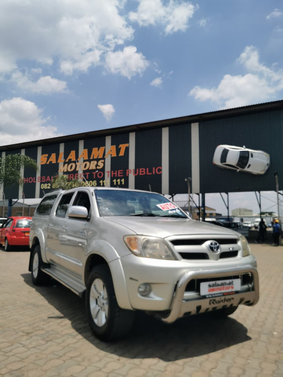 2006 Toyota Hilux V6 4.0 4x4  Automatic