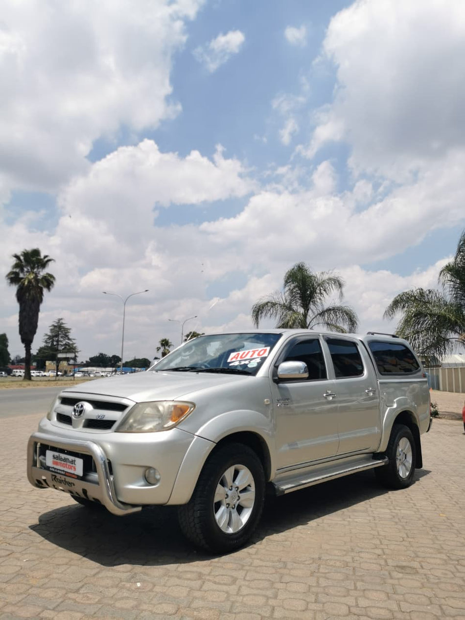 2006 Toyota Hilux V6 4.0 4x4  Automatic