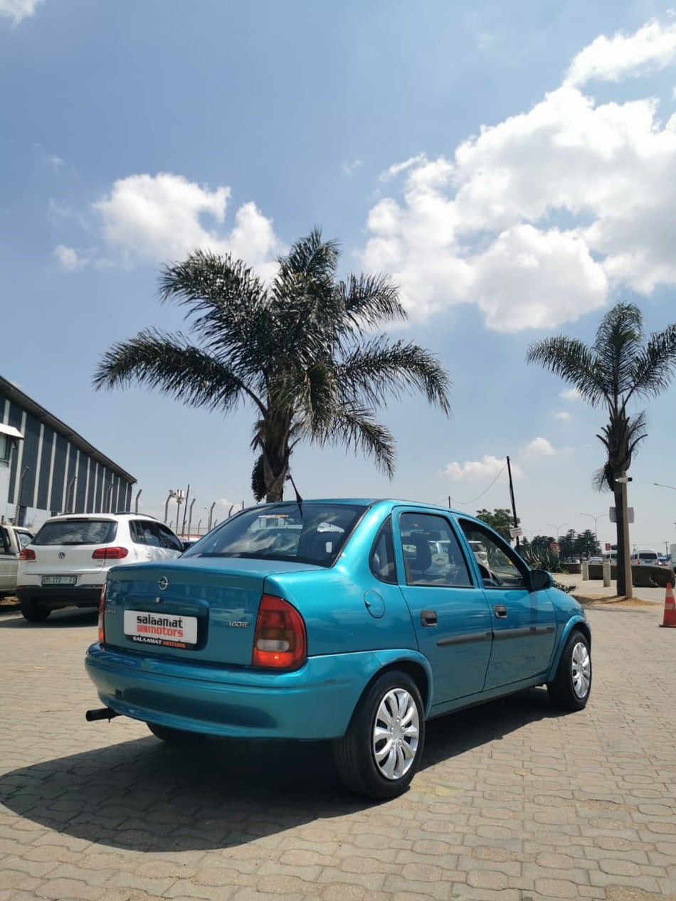 1999 Opel Corsa 160iE