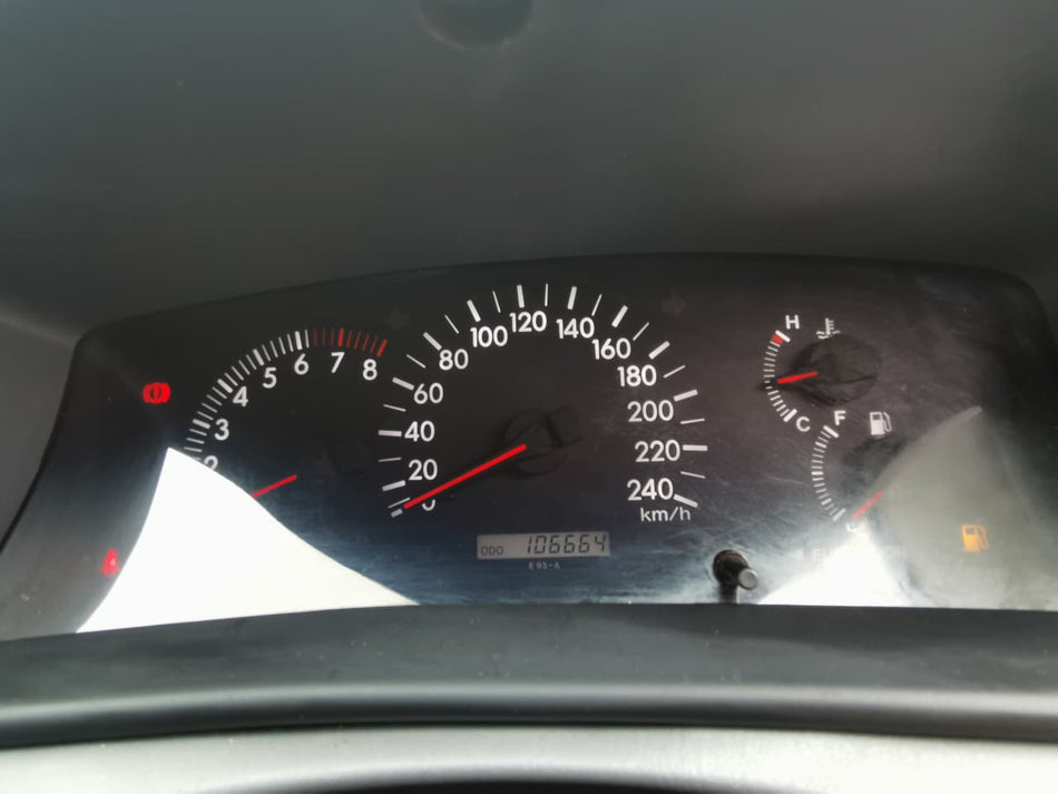 2005 Toyota Corolla 160i