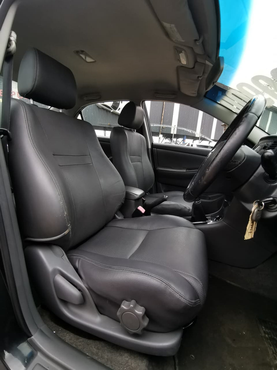 2005 Toyota Corolla 160i