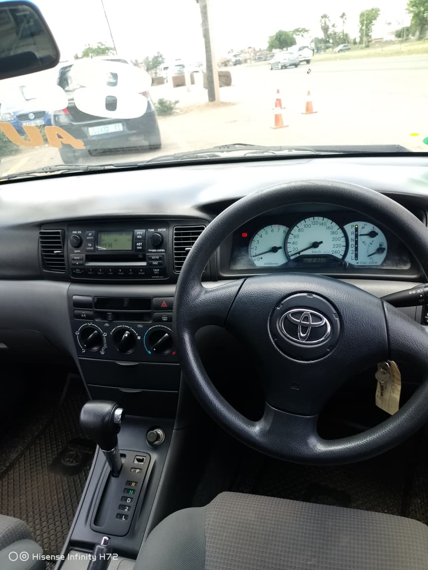 2004 Toyota Corolla 160i GLE Automatic