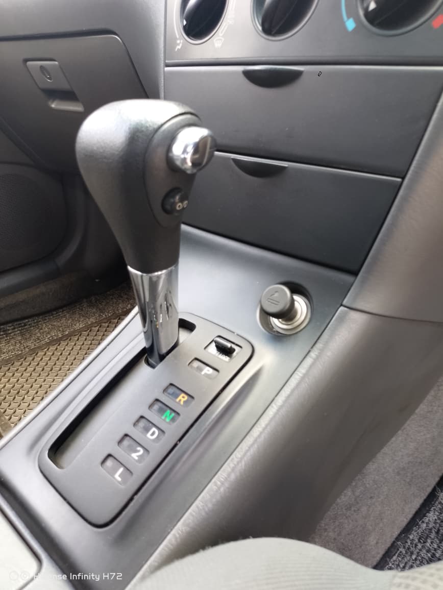 2004 Toyota Corolla 160i GLE Automatic