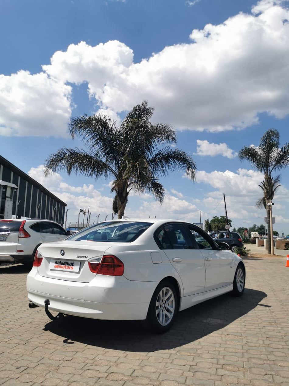 2007 BMW 320i Automatic