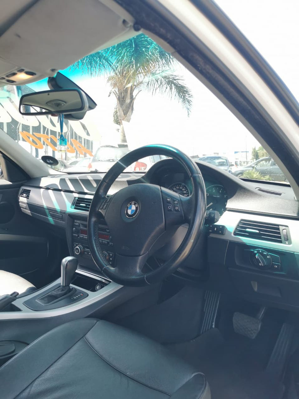 2007 BMW 320i Automatic
