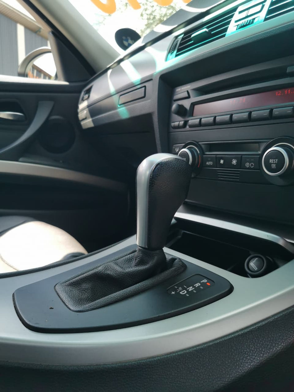 2007 BMW 320i Automatic