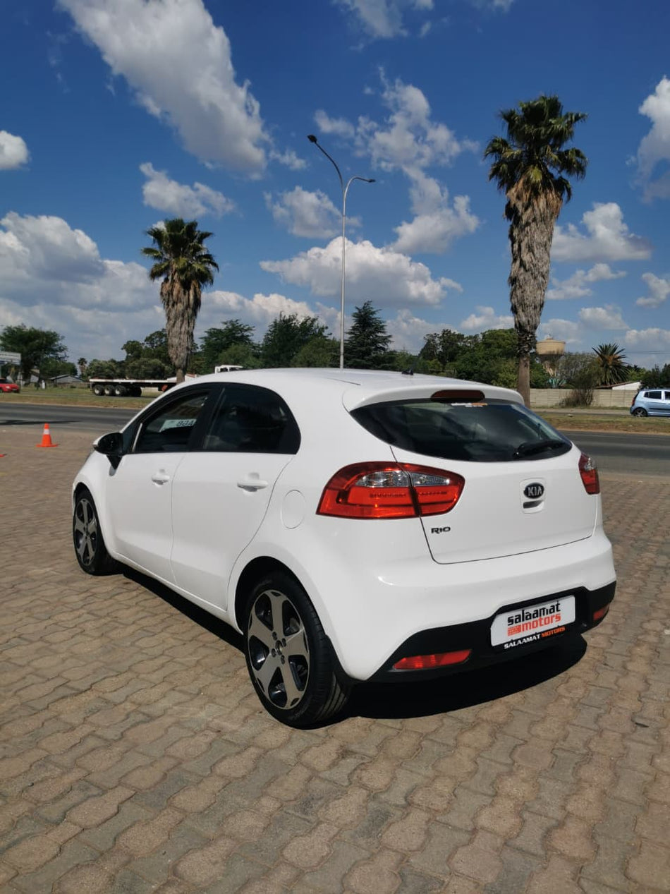 2014 Kia Rio Automatic