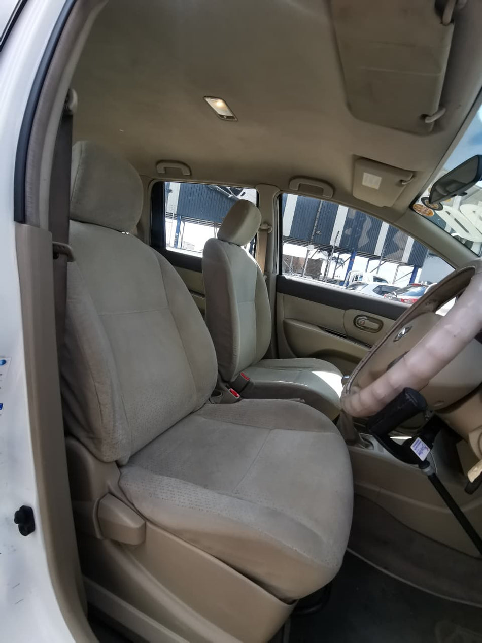 2009 Nissan Grand Livina