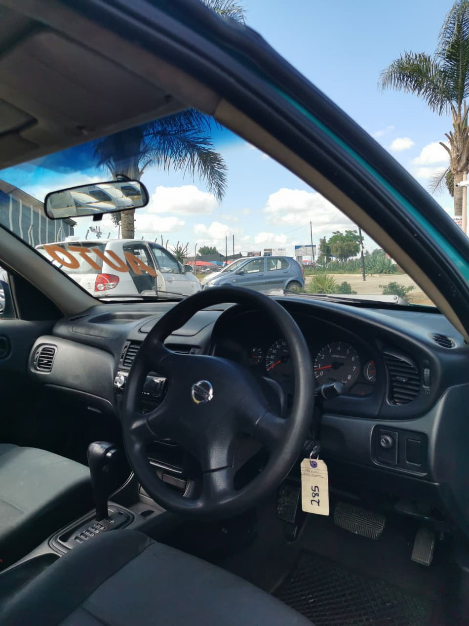 2004 Nissan Almera 1.6 Automatic