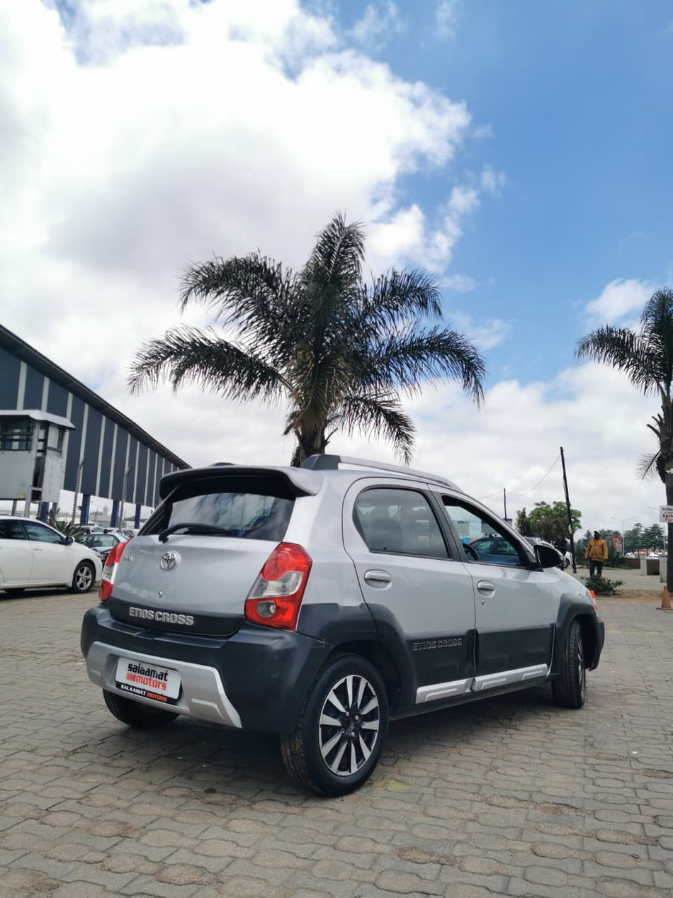 2015 Toyota Etios Cross
