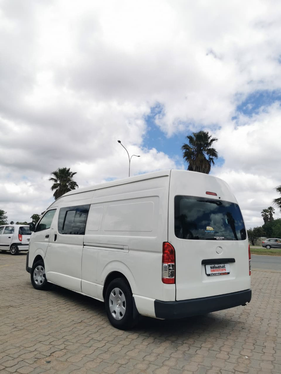 2006 Toyota Quantum D4D