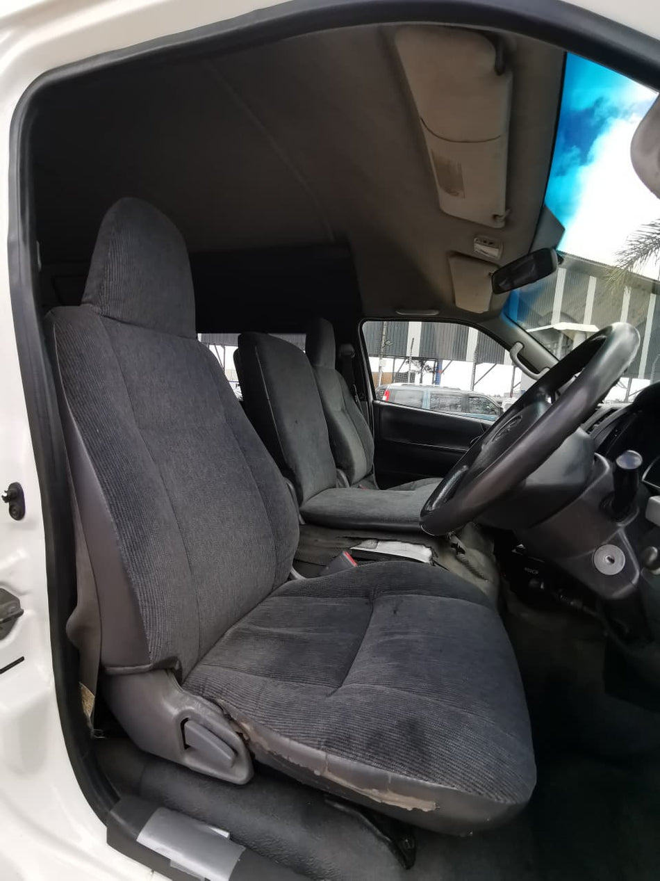 2006 Toyota Quantum D4D