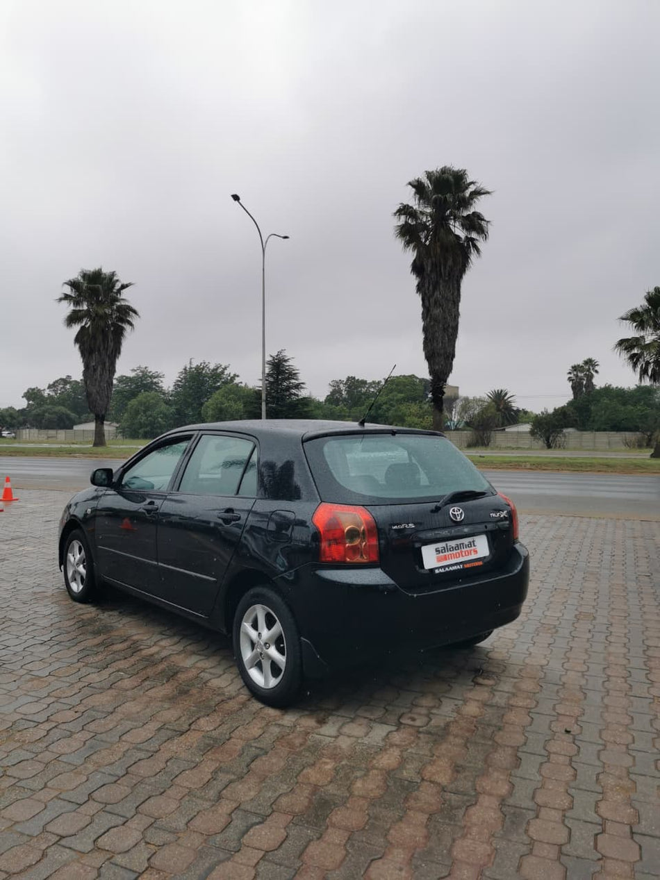 2006 Toyota RunX 140i