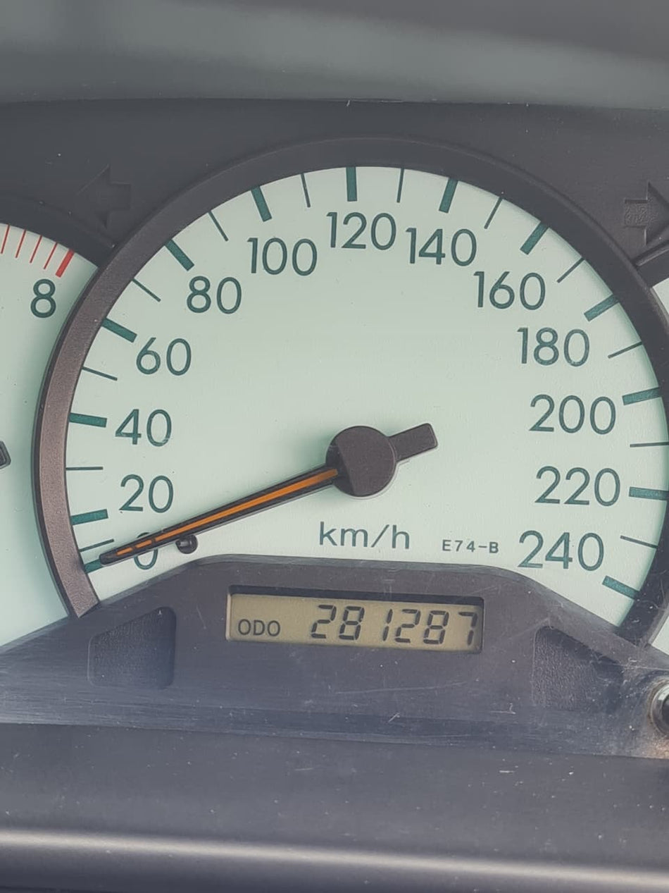 2003 Toyota Corolla 160 GLE