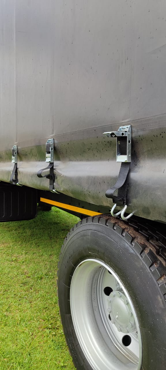 2014 Isuzu FTR 850 Automatic