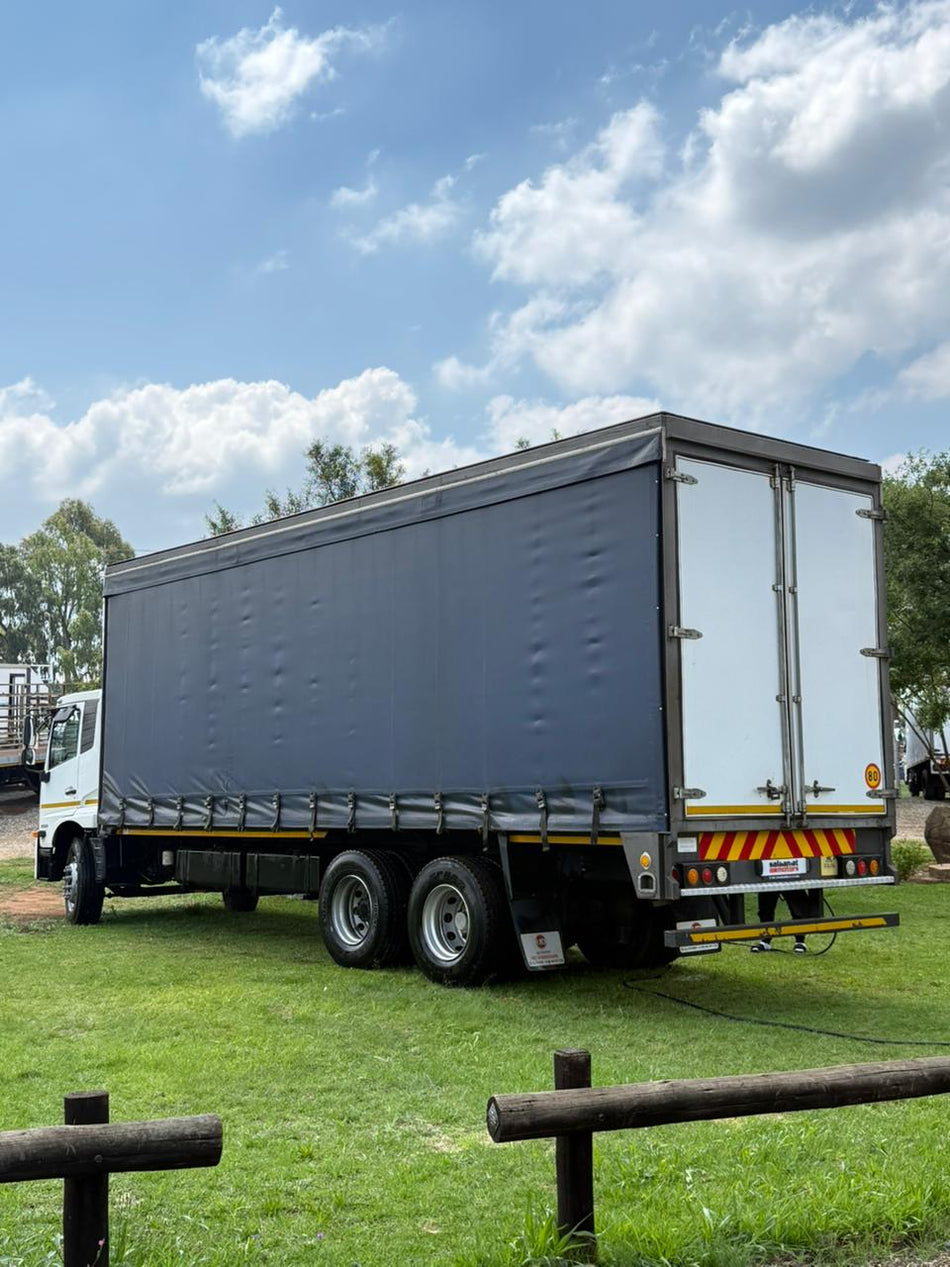 2019 UD Croner PKE 250 14.5 Ton