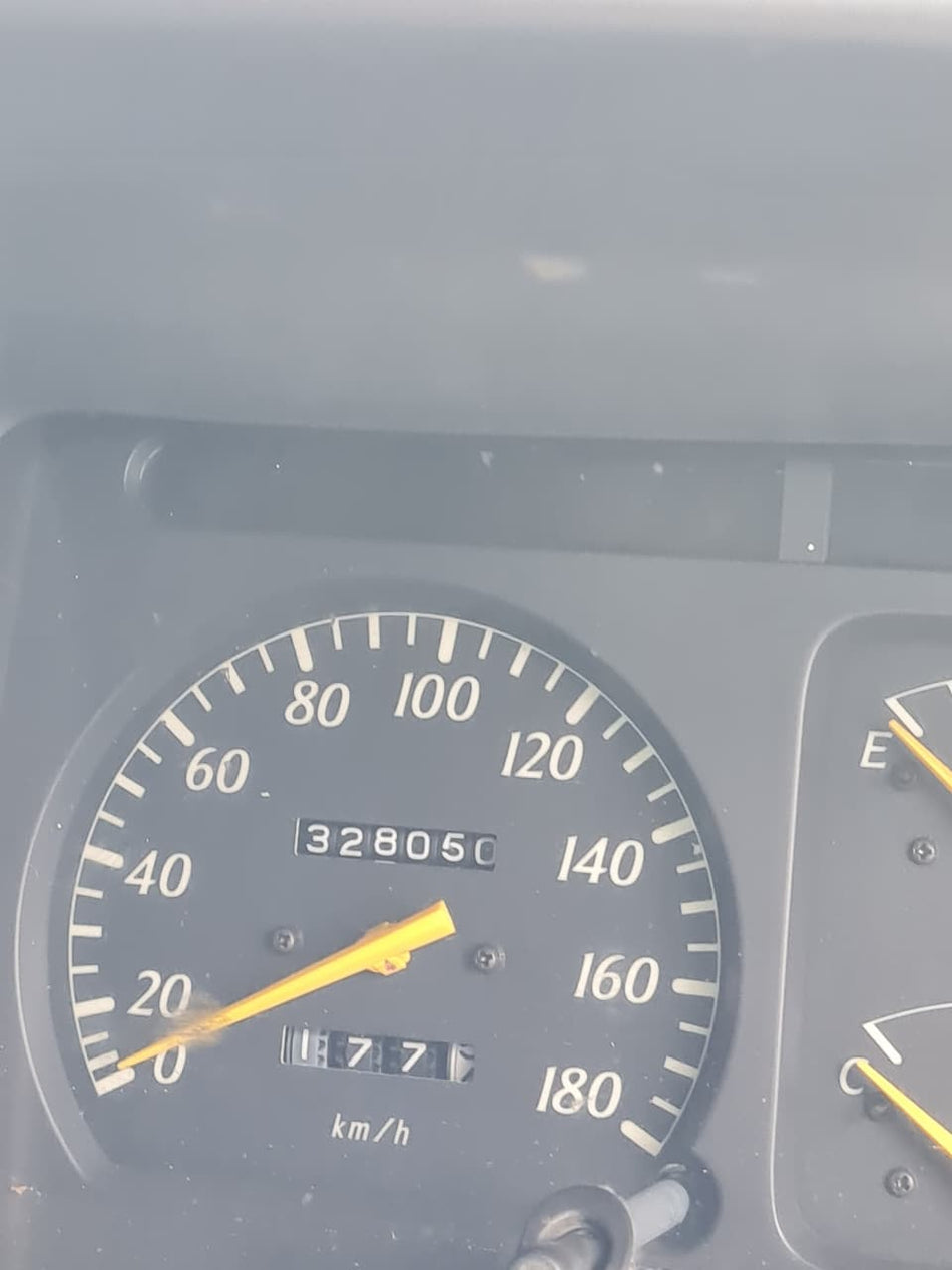 2004 Toyota Condor Estate 2000i