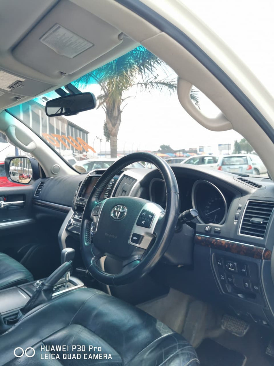 2012 Toyota Land Cruiser VX V8 Automatic (AAPV)