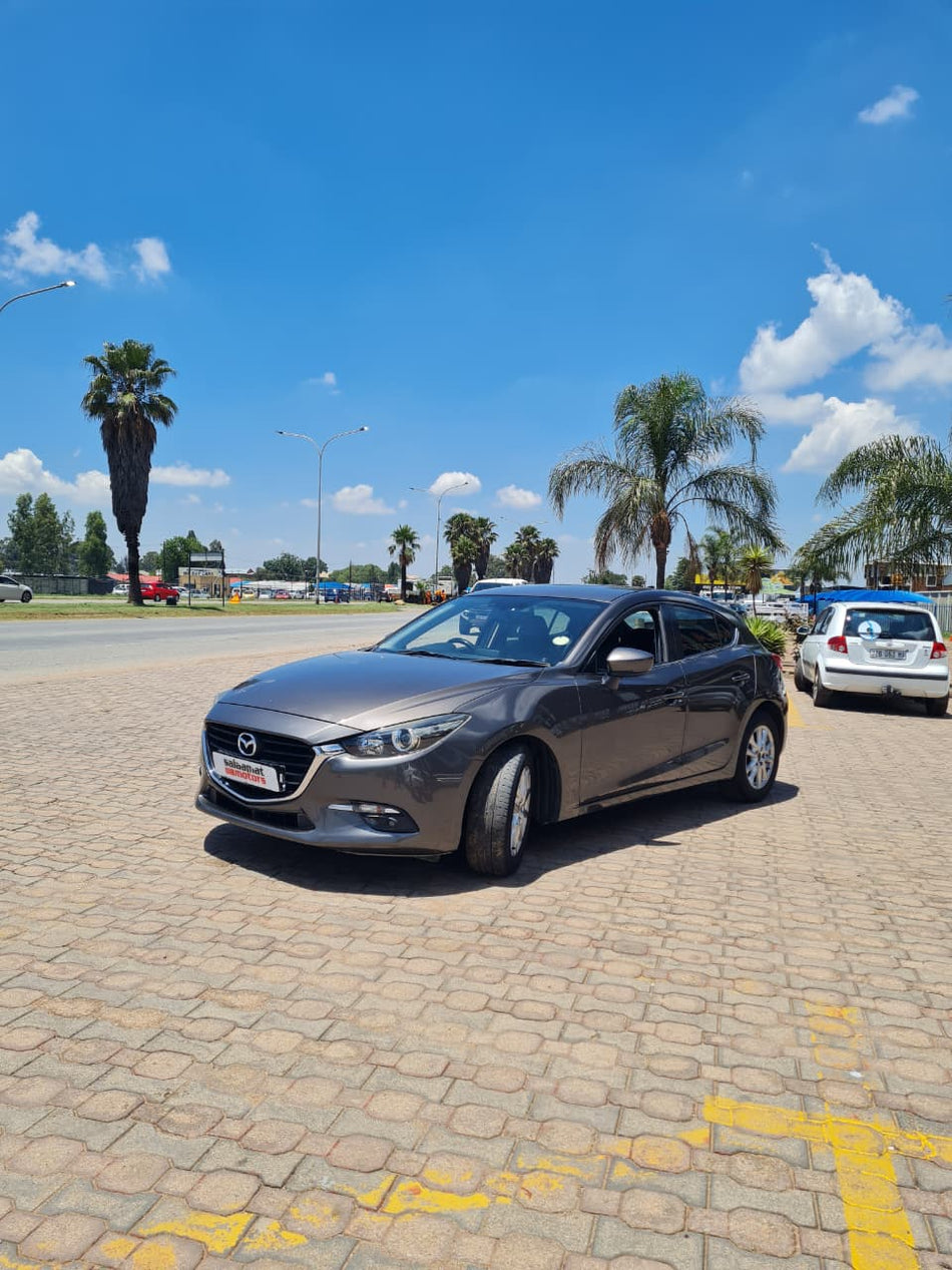 2018 Mazda 3 Dynamic 1.6