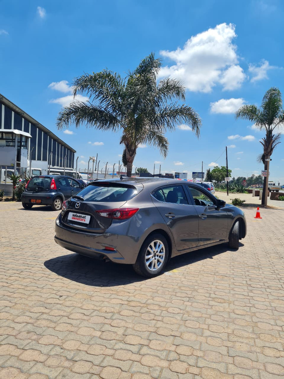 2018 Mazda 3 Dynamic 1.6