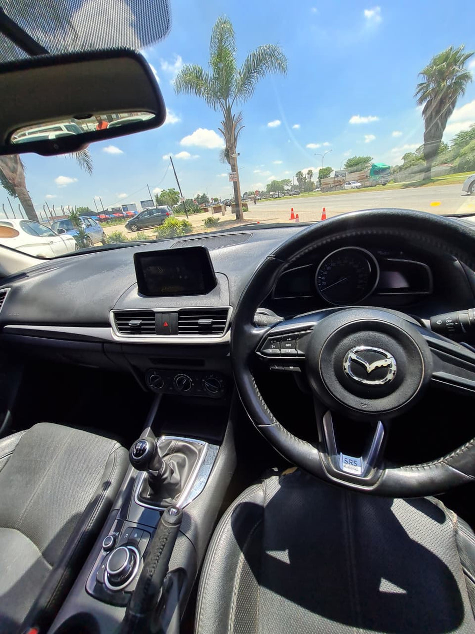 2018 Mazda 3 Dynamic 1.6