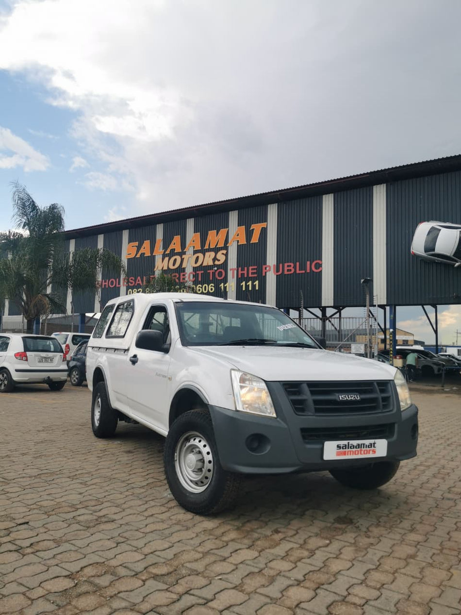 2011 Isuzu KB250D