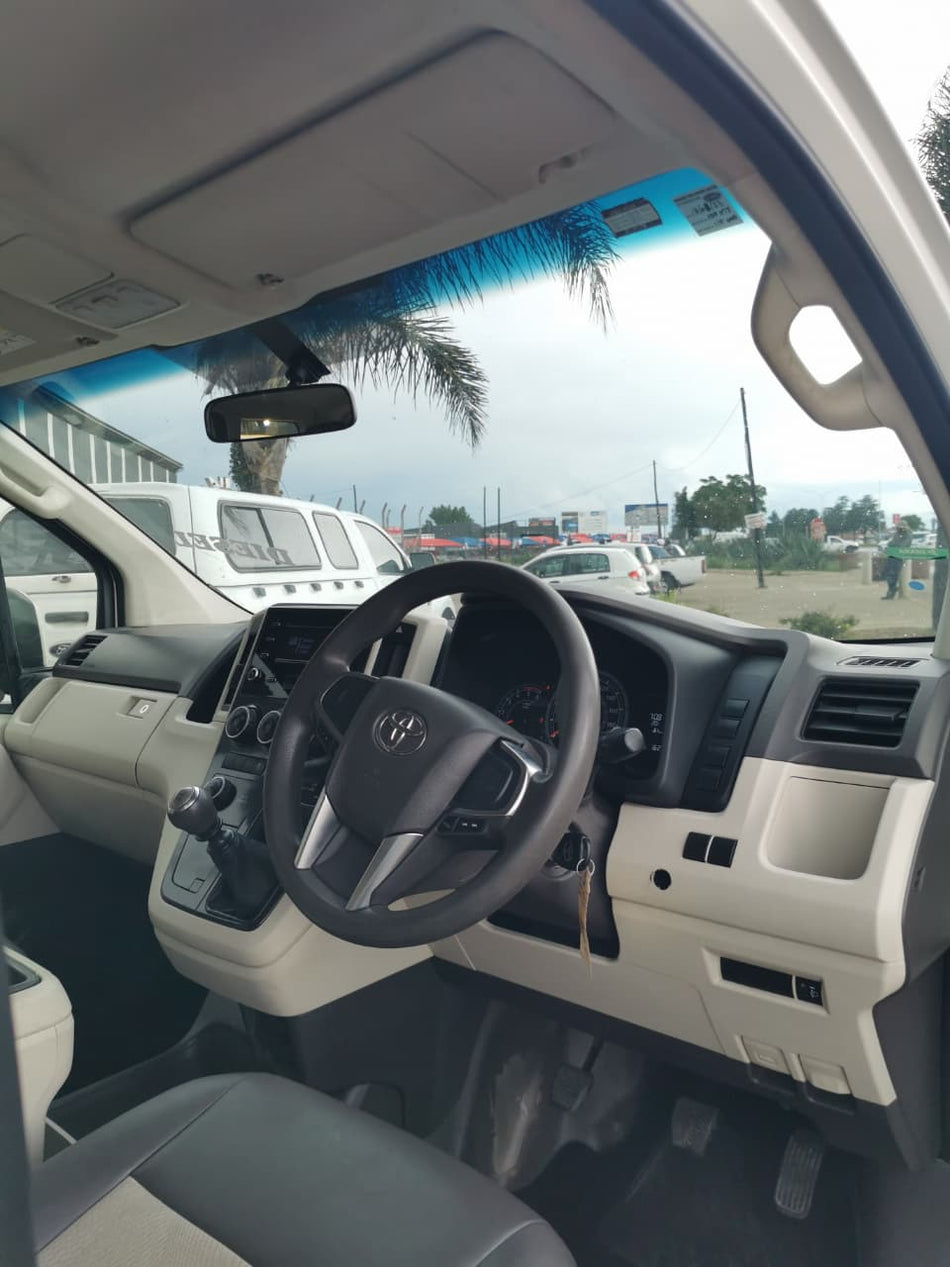 2020 Toyota Quantum 2.8 GL GD6