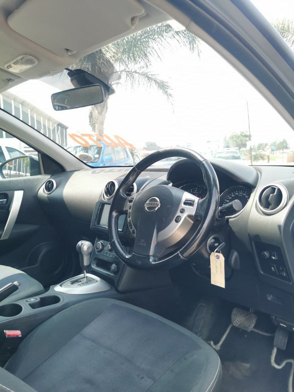 Nissan Qashqai 2.0 Automatic