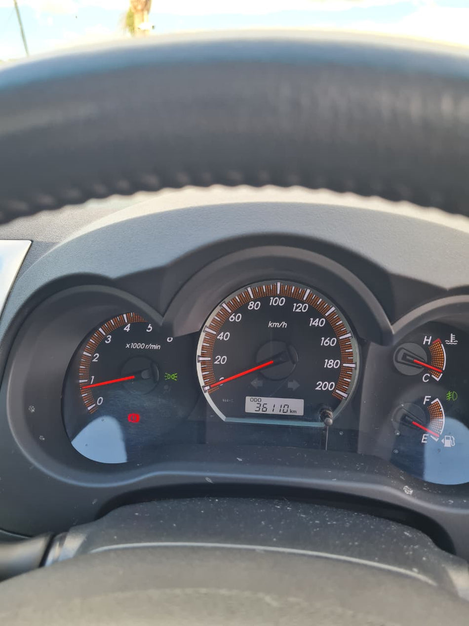 2013 Toyota Hilux S/C 3.0 D-4D DAKAR