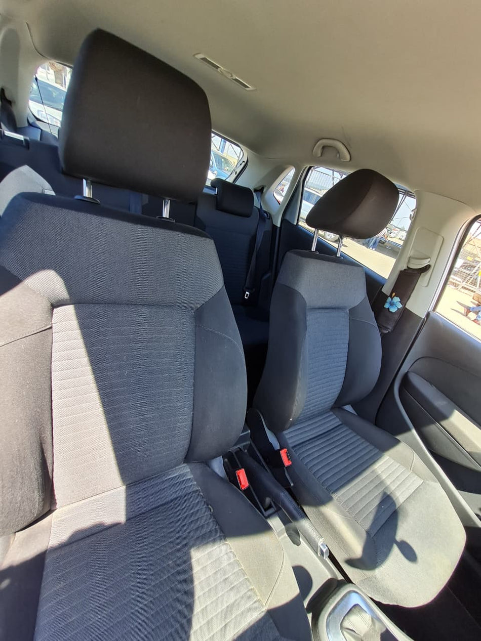 2011 Volkswagen Polo 1.6 TIP Automatic