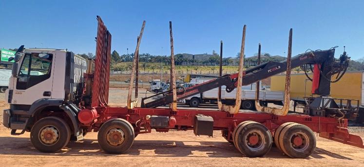 2022 Iveco Trakker 420 Logger Automatic