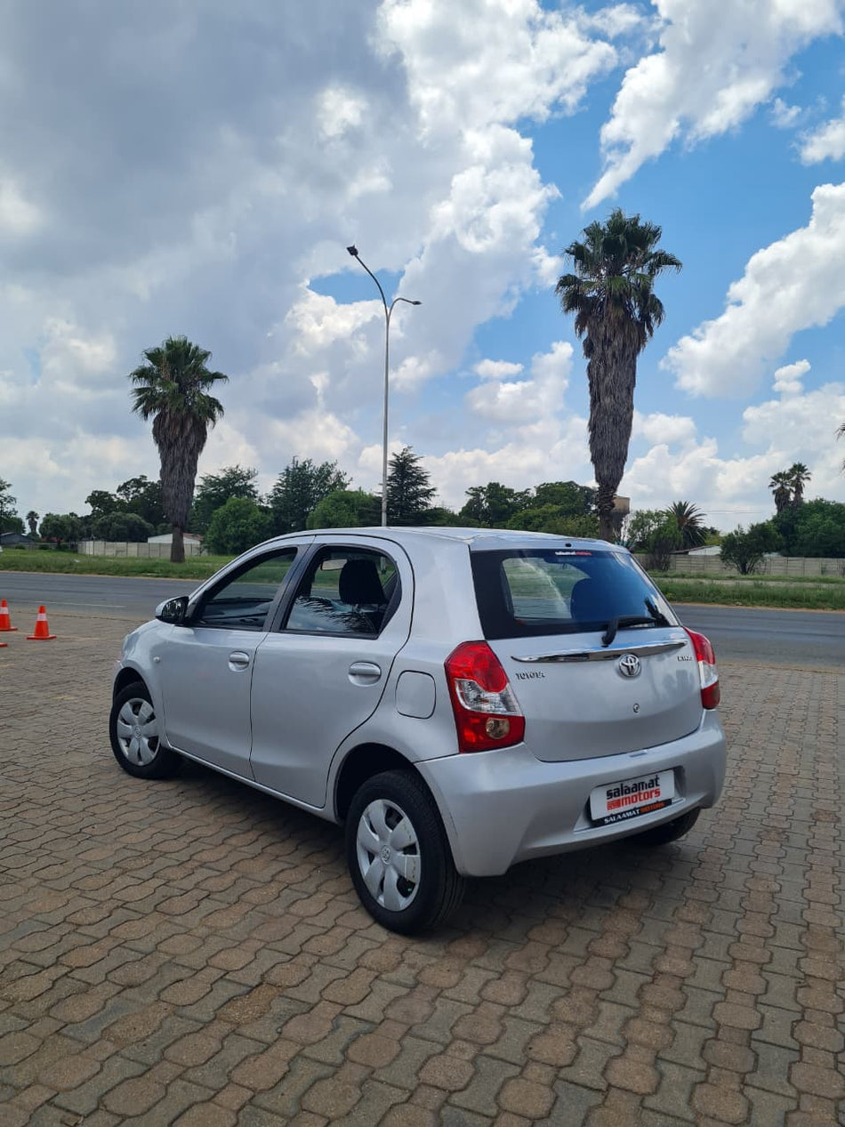 Toyota Etios 1.5 Xs
