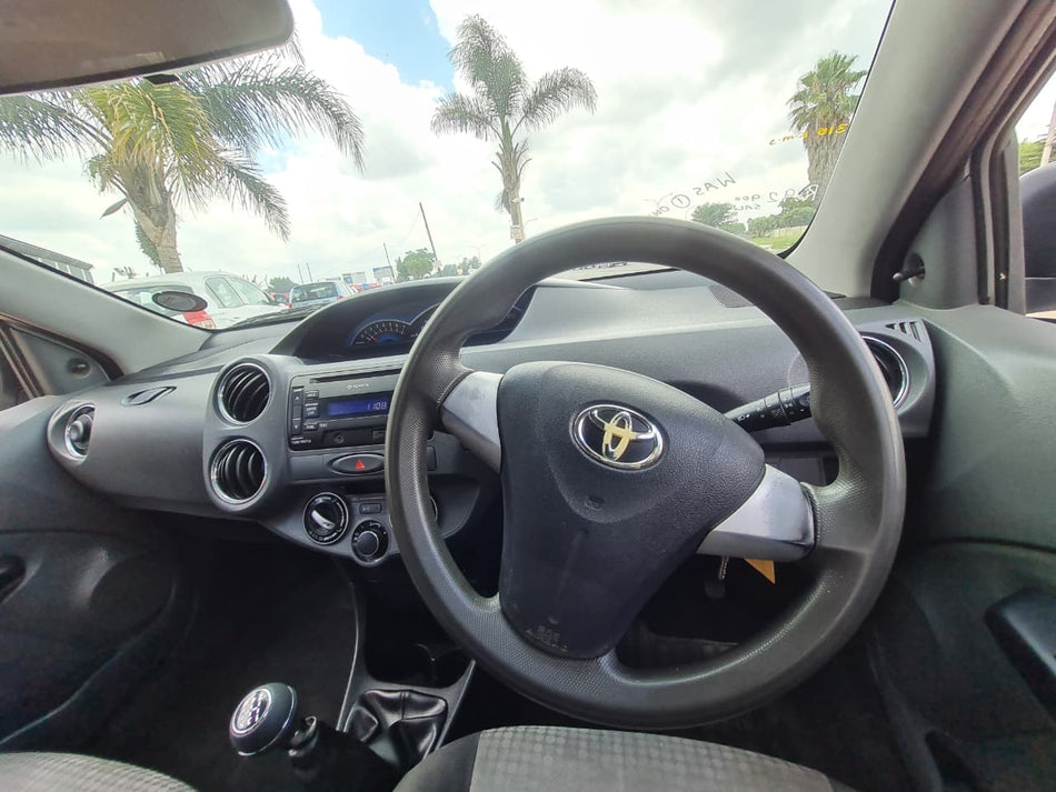 Toyota Etios 1.5 Xs