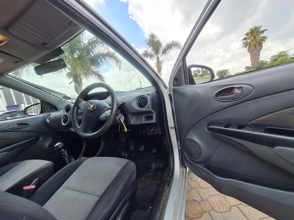 Toyota Etios 1.5 Xs