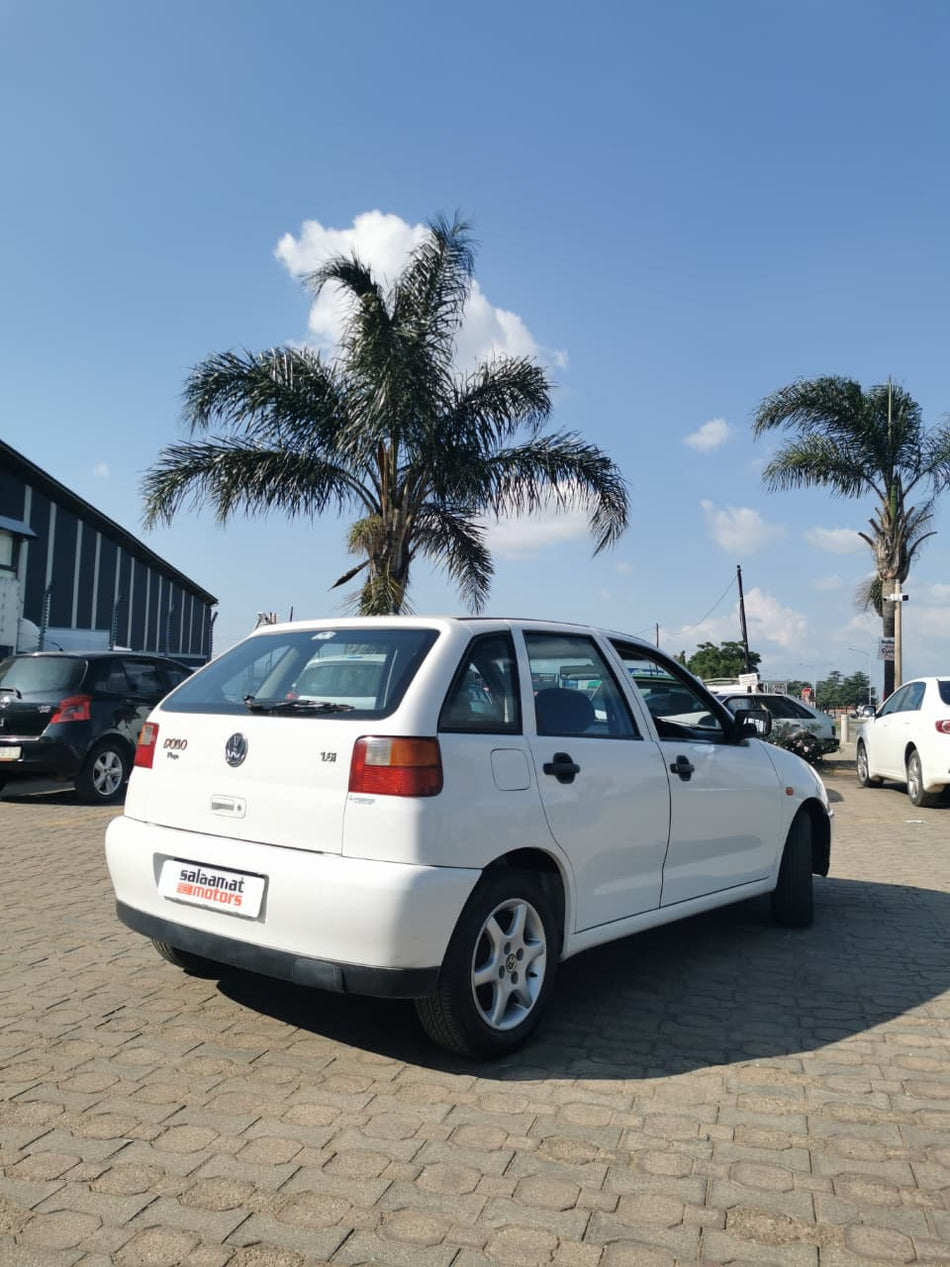 Volkswagen Polo Playa 1.6i