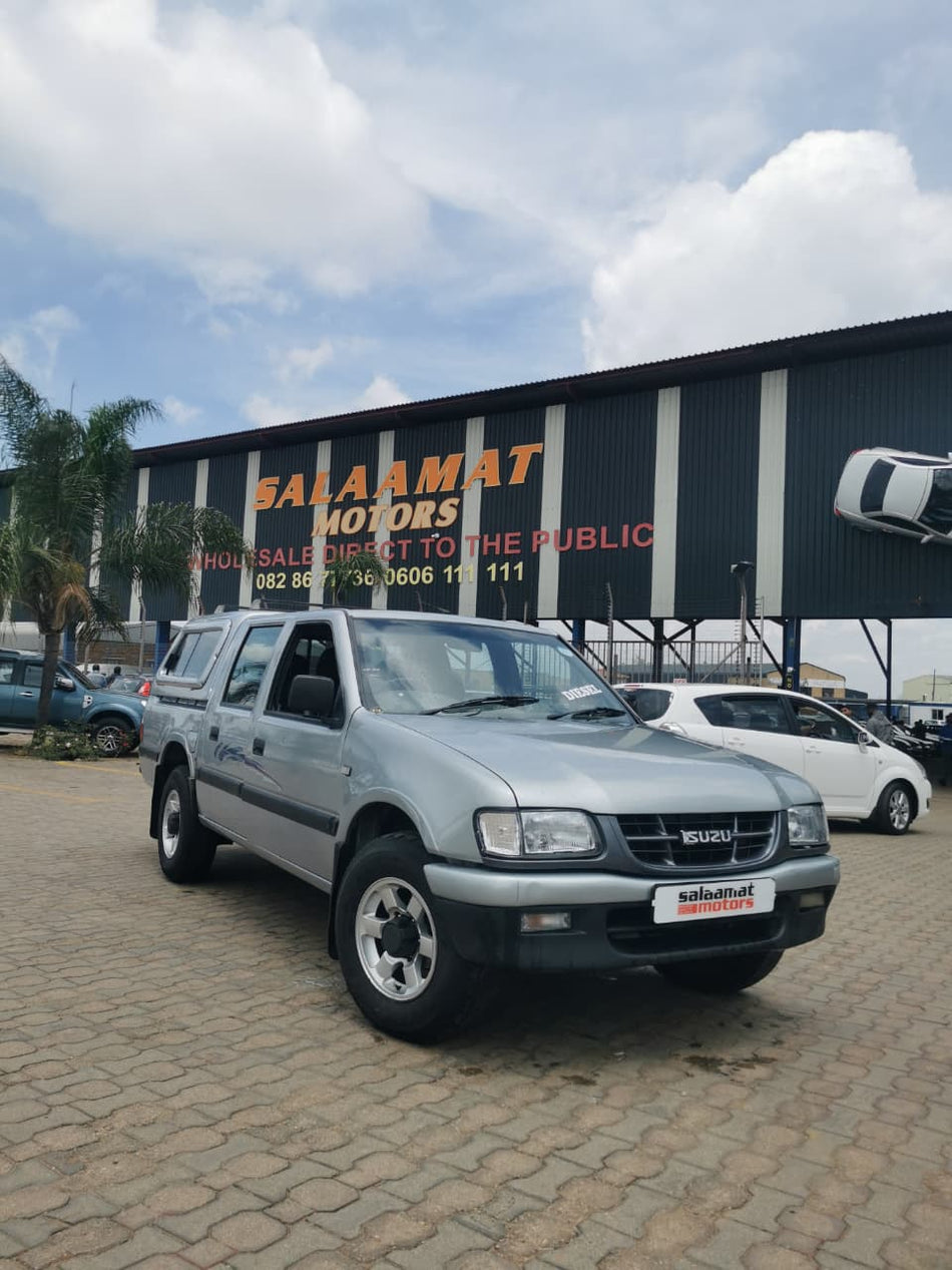Isuzu KB250D LE
