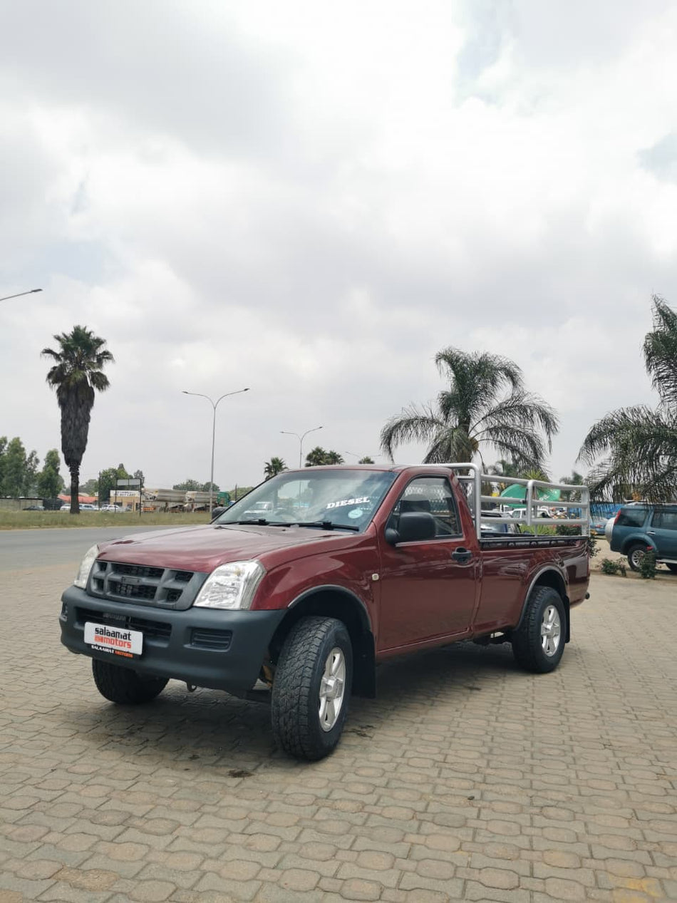 2008 Isuzu KB300 S/C