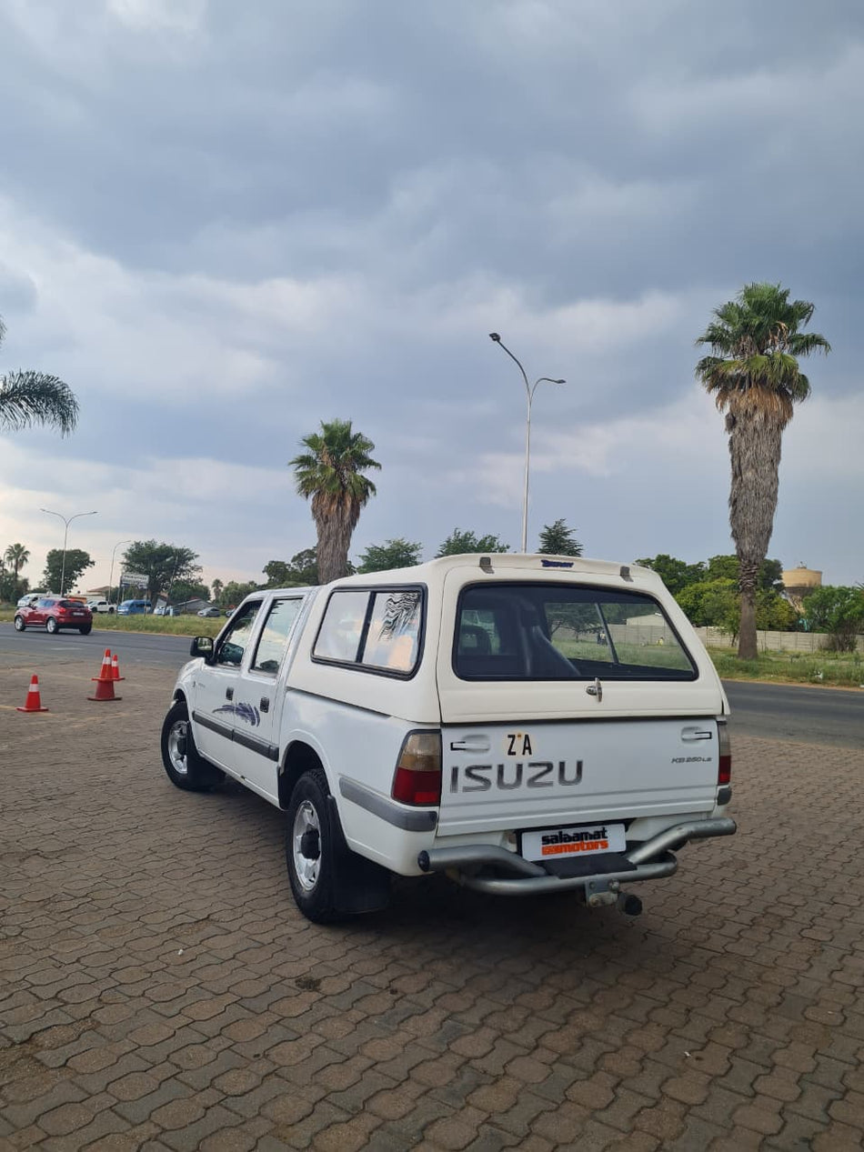 Isuzu KB250 D/C