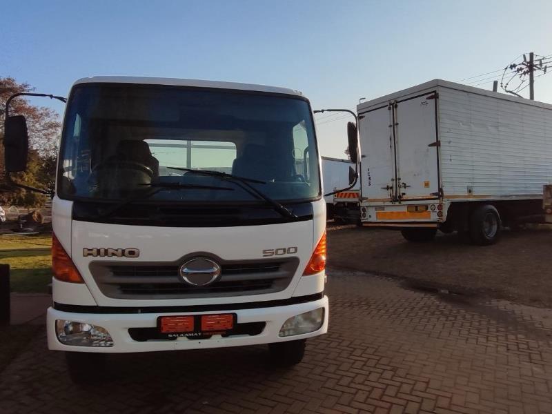2008 Hino 500 12-215 Dropside 8 Ton