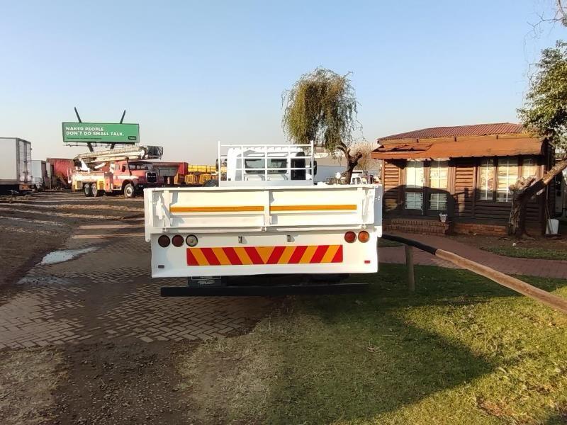 2008 Hino 500 12-215 Dropside 8 Ton