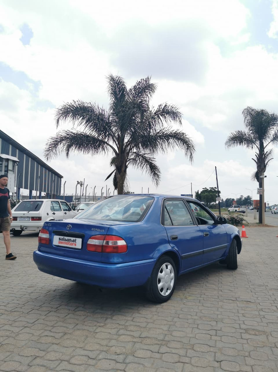 1999 Toyota Corolla 180i GLE Automatic