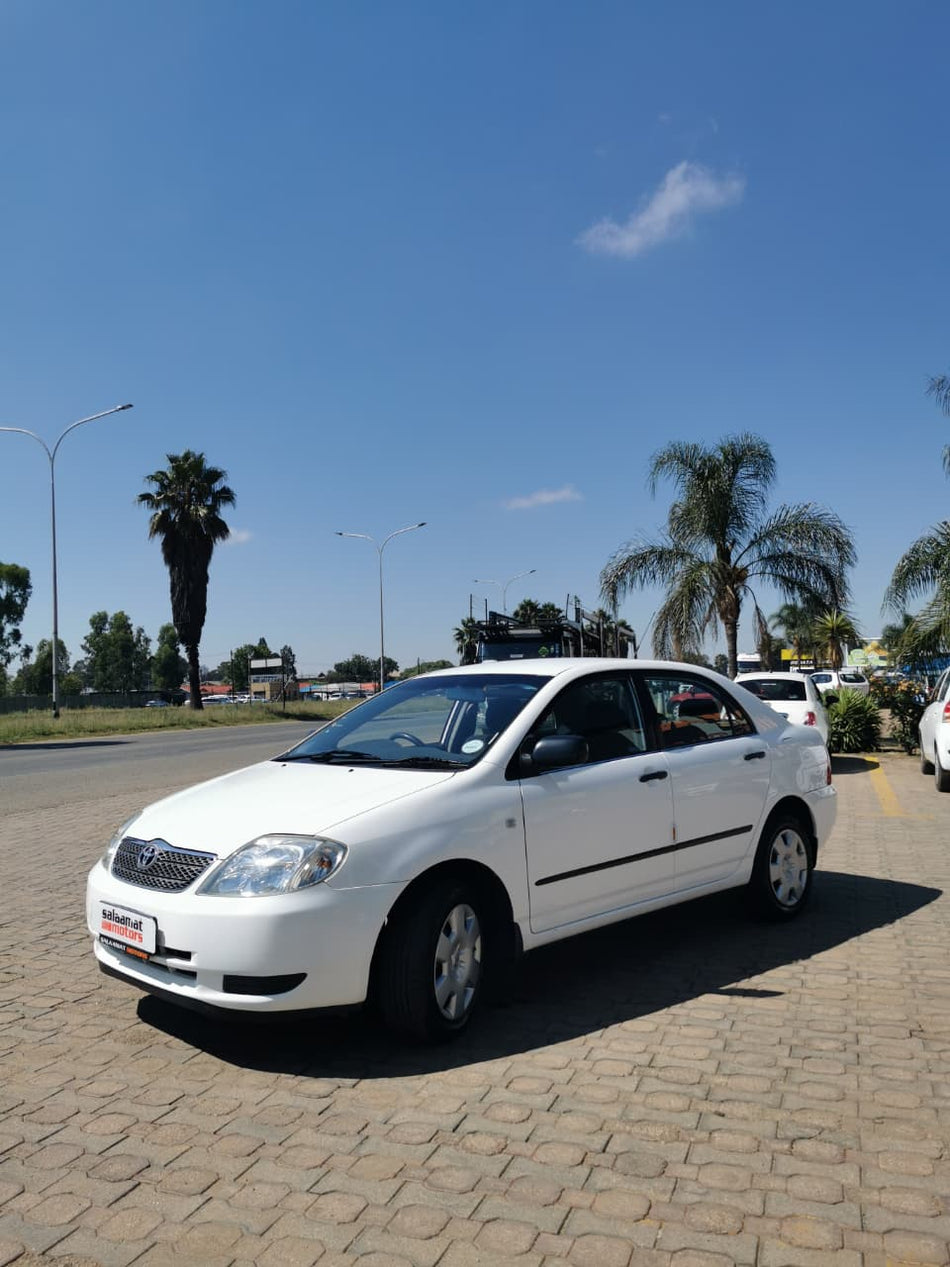 2004 Toyota Corolla 160i GLS
