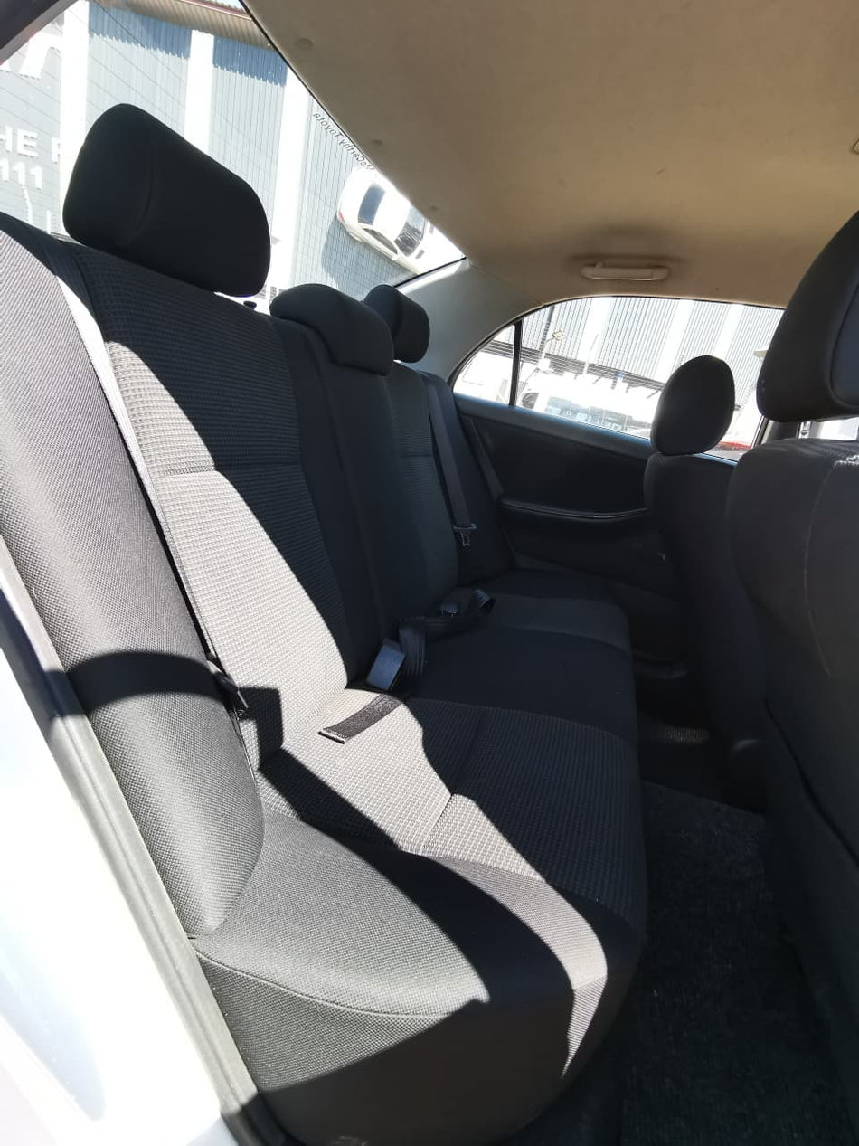 2004 Toyota Corolla 160i GLS