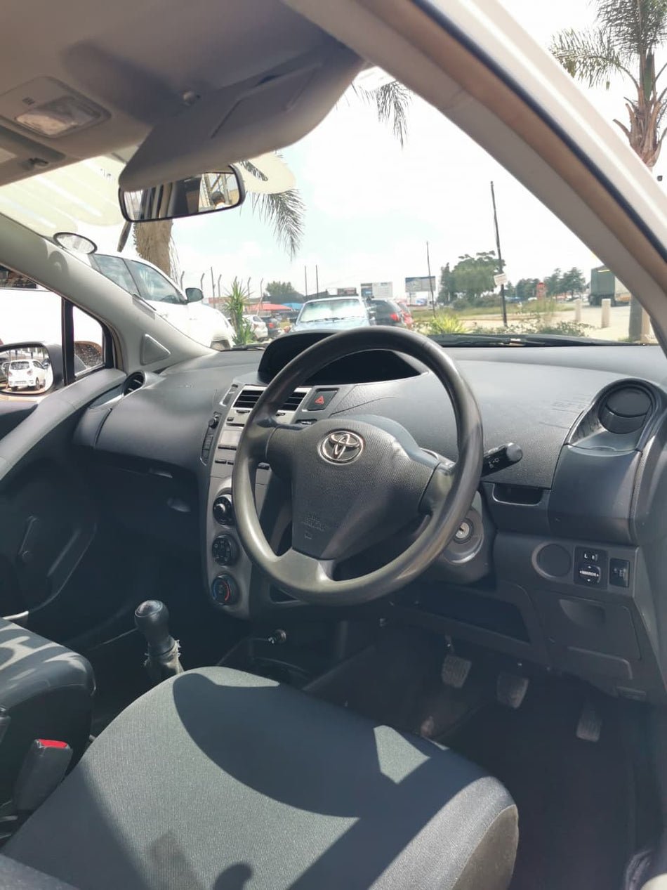 2010 Toyota Yaris 3 Door