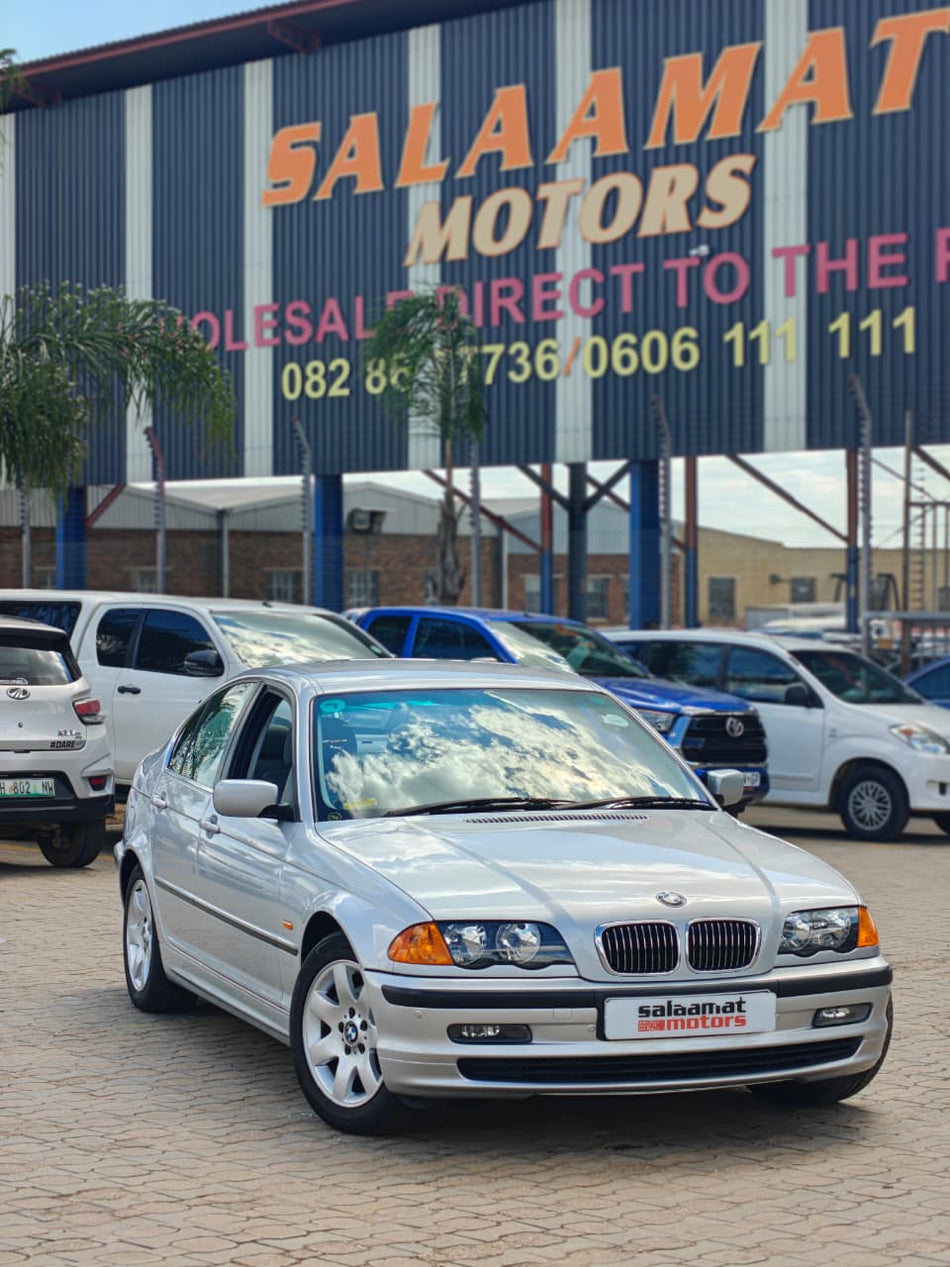 2000 BMW E46 325i Automatic