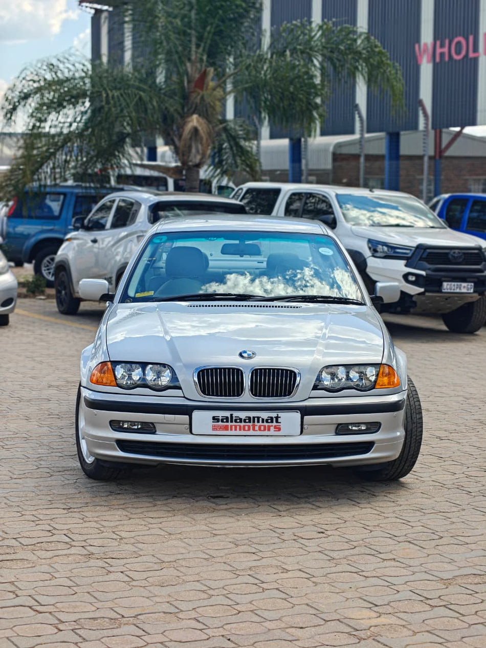2000 BMW E46 325i Automatic