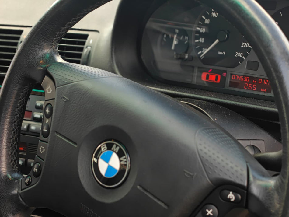 2000 BMW E46 325i Automatic