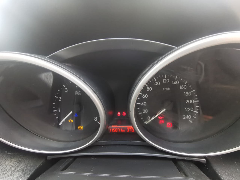 2011 Mazda 5 7 Seater